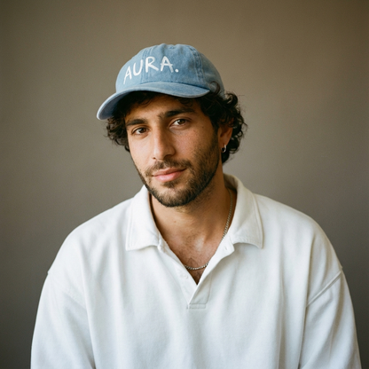 תכלת - LIGHT BLUE